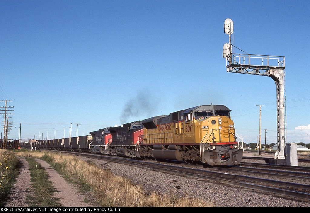 UP 8007 at Cheyenne